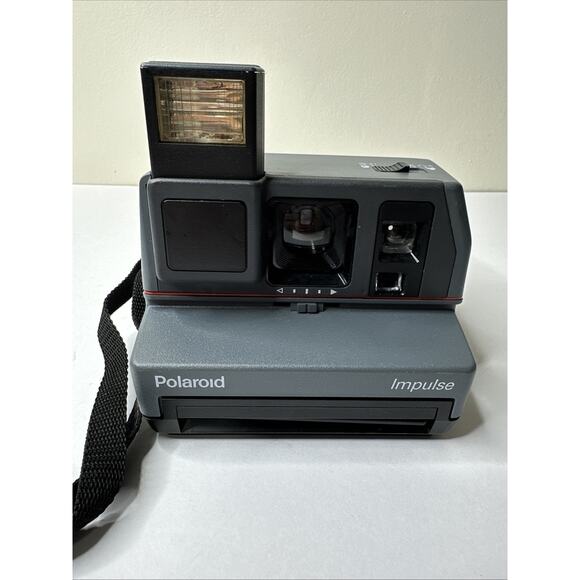 Vintage Polaroid Impulse 600 Plus Instant Film Camera Green - Untested